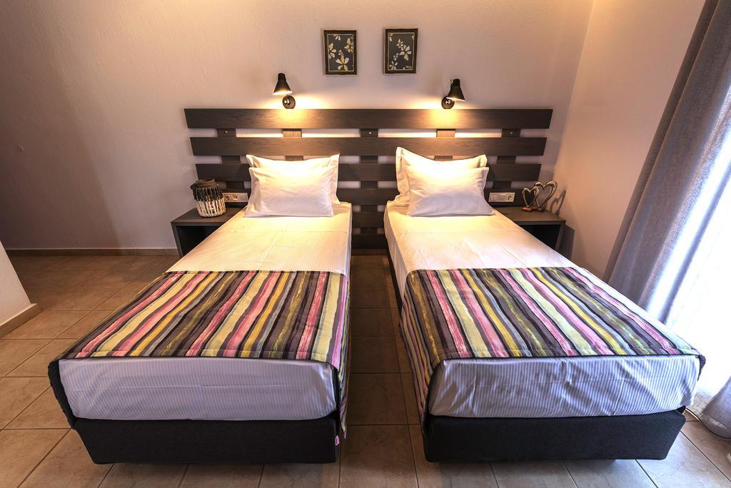 Aliston Hotel Thassos (Adults Only) สกาลา โปเตมิอัส ภายนอก รูปภาพ