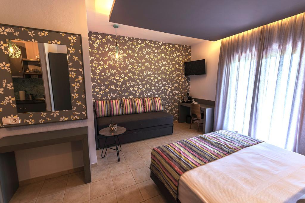 Aliston Hotel Thassos (Adults Only) สกาลา โปเตมิอัส ภายนอก รูปภาพ